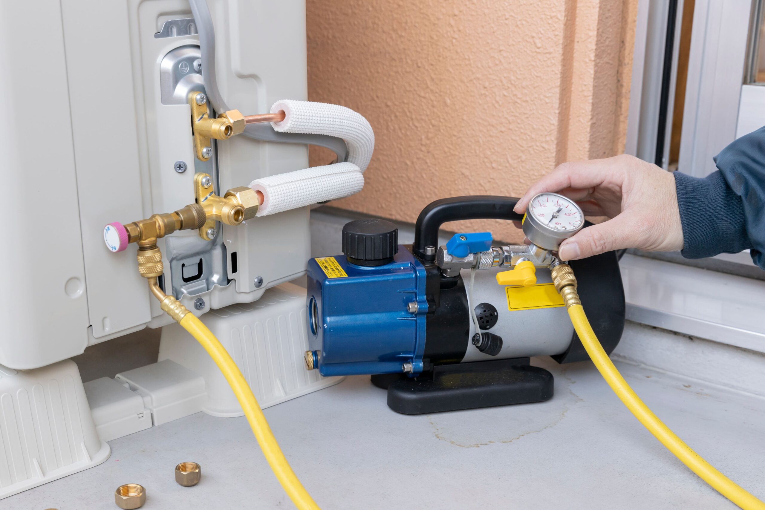 フロンガス点検